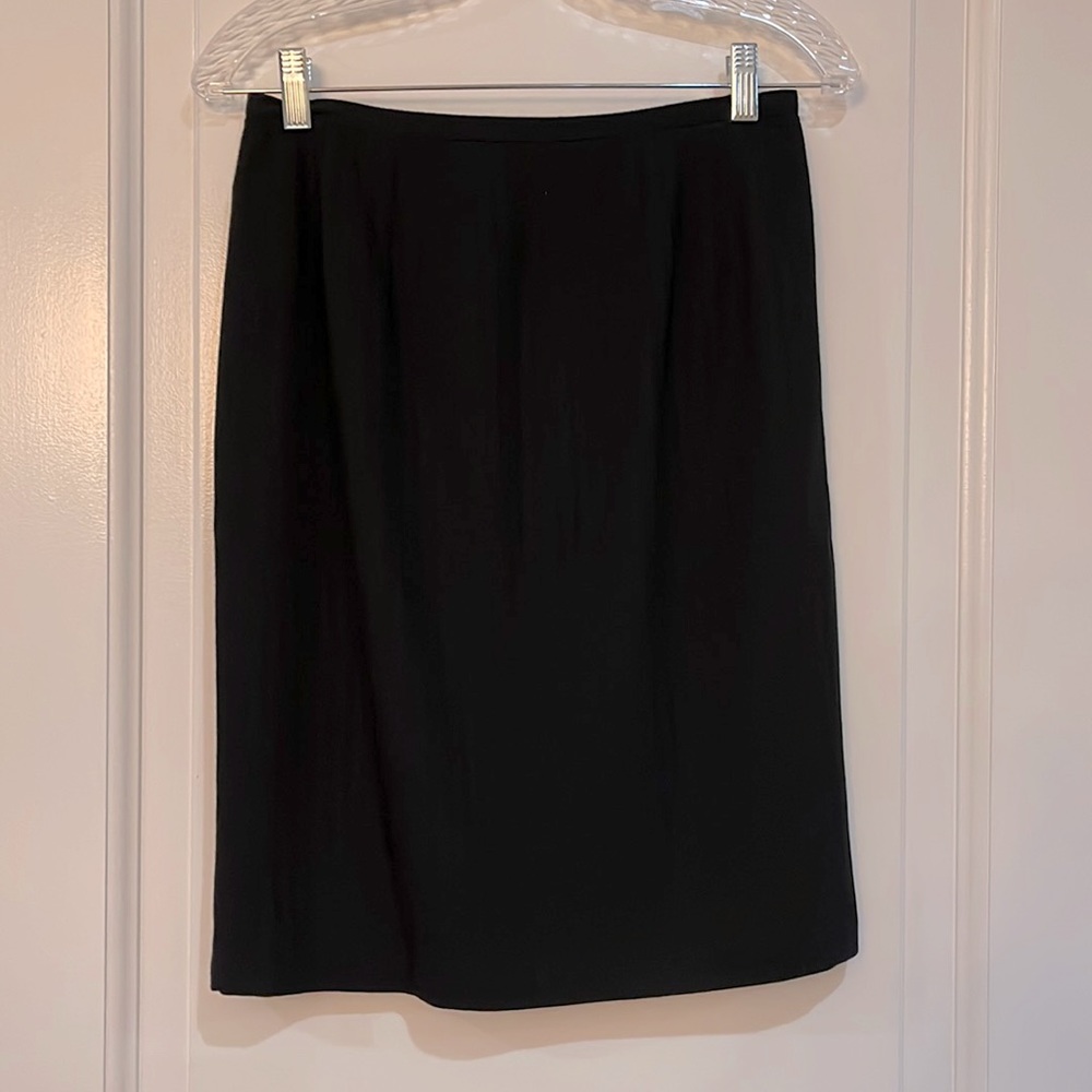Black midi skirt